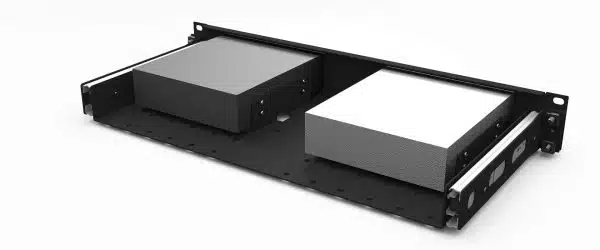 UM-BAY-201 - Kit de montage en rack pour baie de lecteur demi-hauteur 5,25″