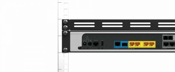 NM-AUD-001 - Kit de montage en rack 19 pouces pour Mediant 500L MSBR